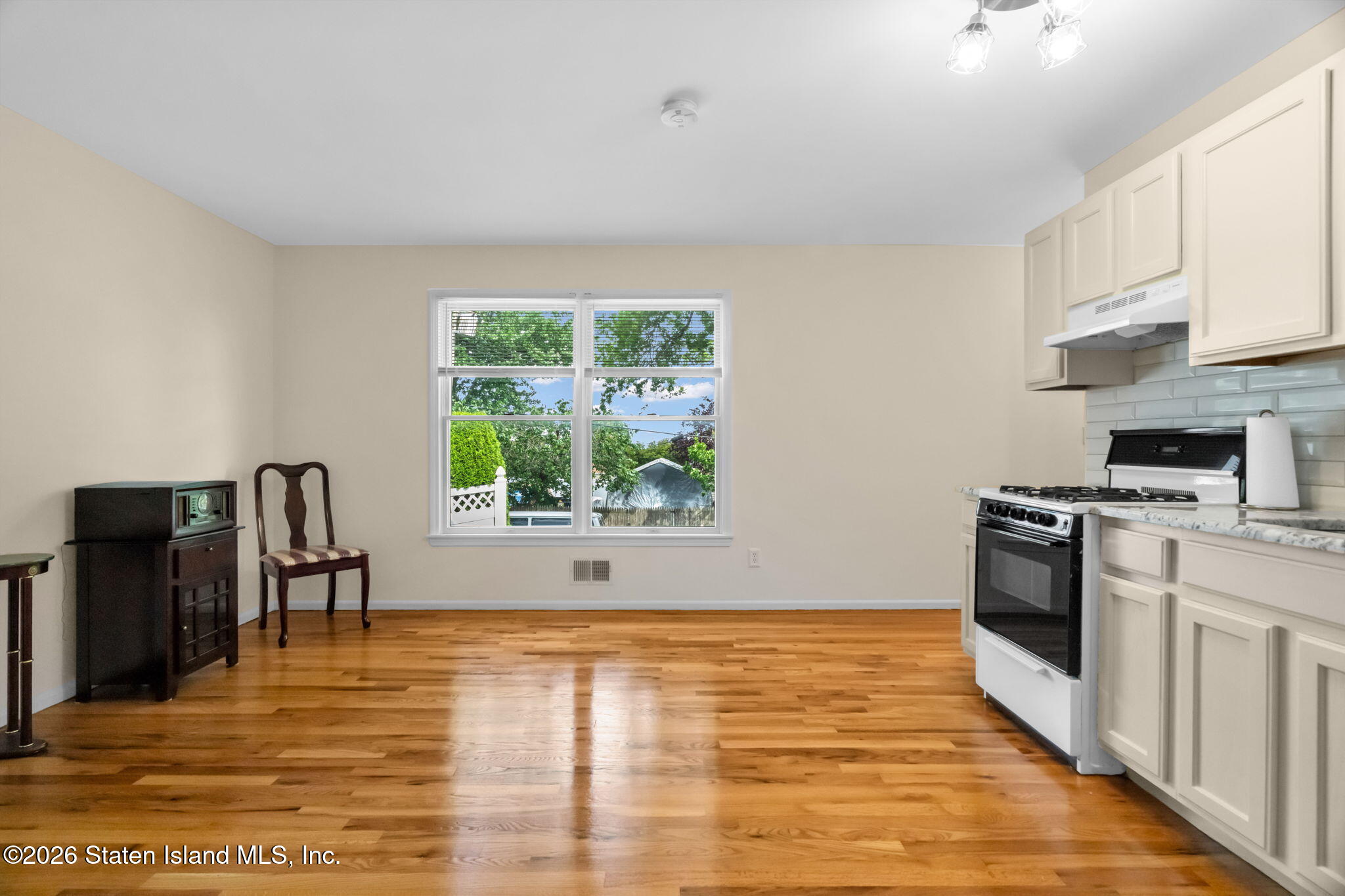 183 Winchester Avenue, Staten Island, NY, 10312 image 32