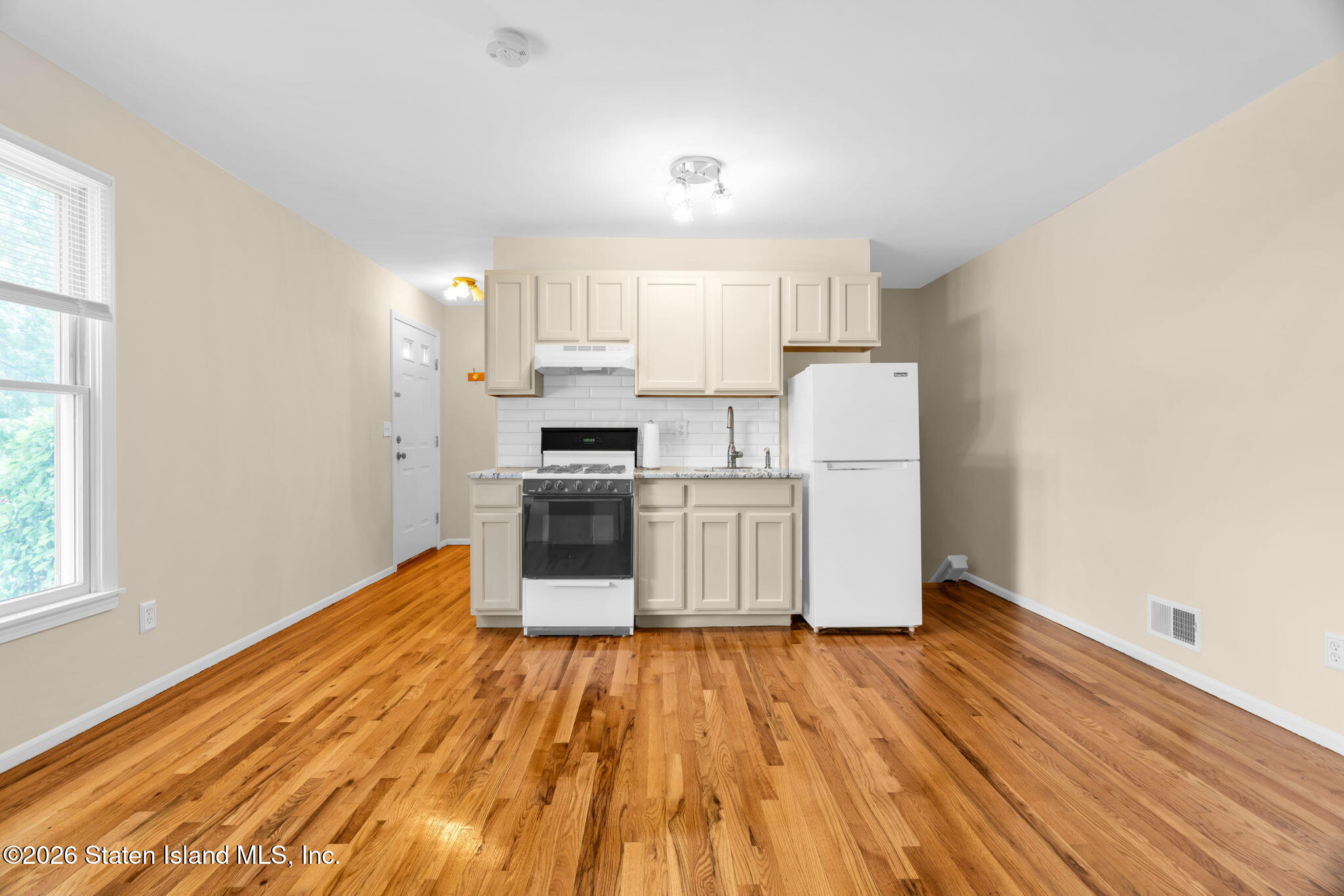183 Winchester Avenue, Staten Island, NY, 10312 image 33