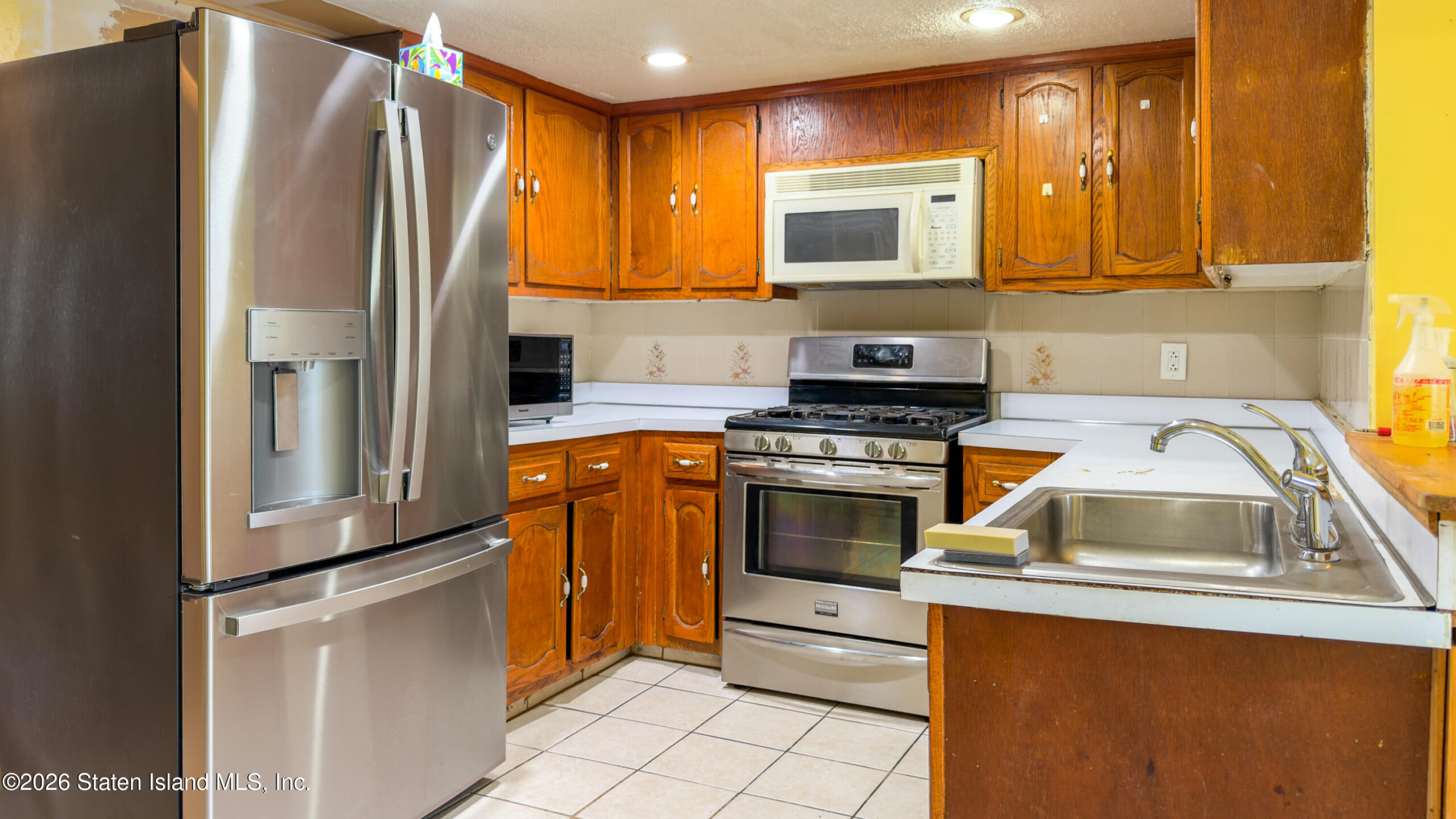 143 Hampton Green, Staten Island, NY, 10312 image 7