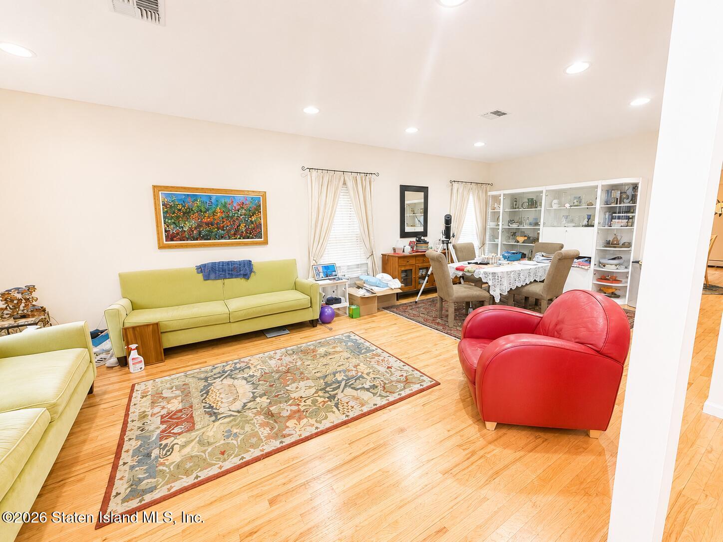 283 Rensselaer Avenue Image 4