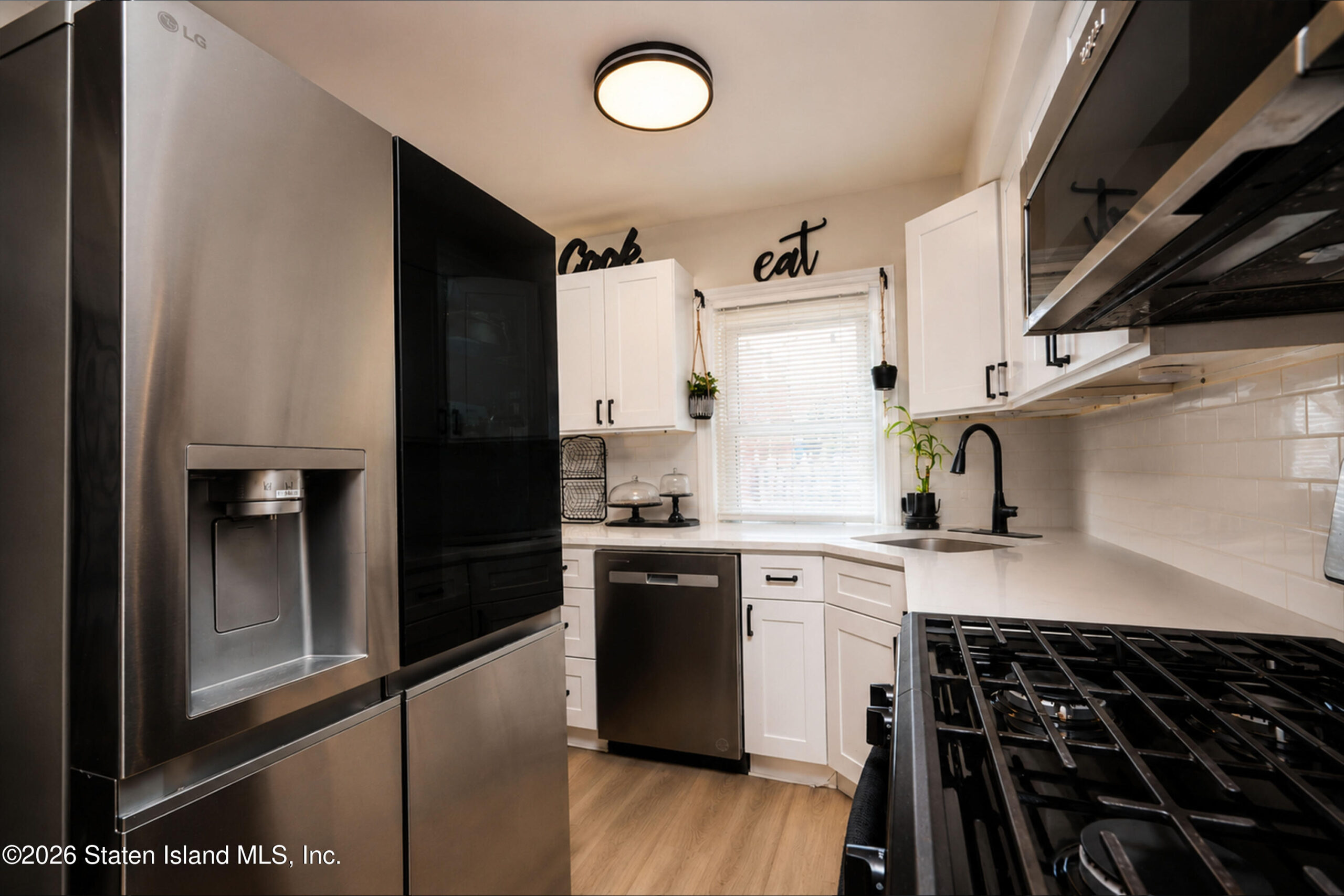 229 Freeborn Street A, Staten Island, NY, 10306 image 13