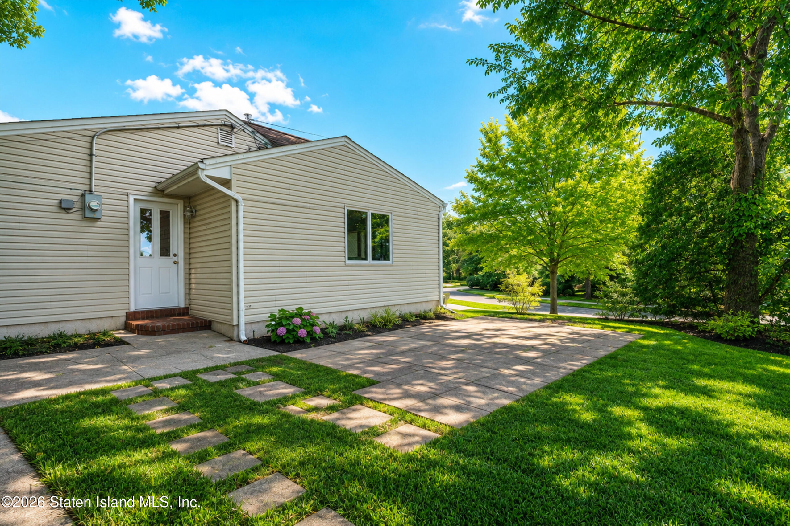 274 Retford Avenue, Staten Island, NY, 10312 image 42