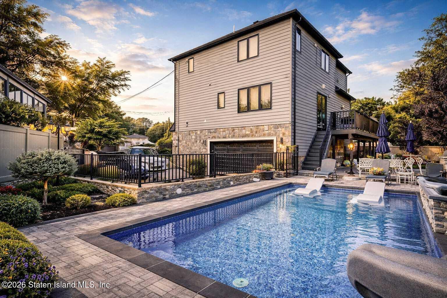 35 Savona Court, Staten Island, NY, 10309 image 52