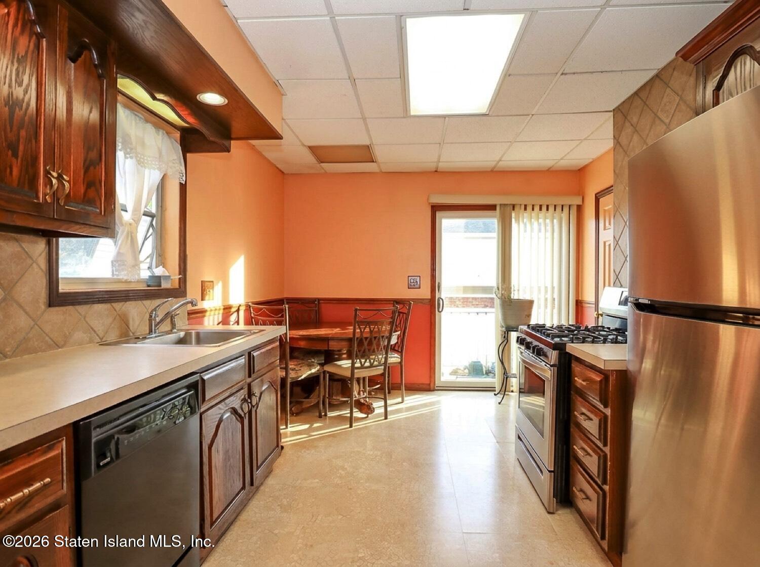 184 Major Avenue, Staten Island, NY, 10305 image 10