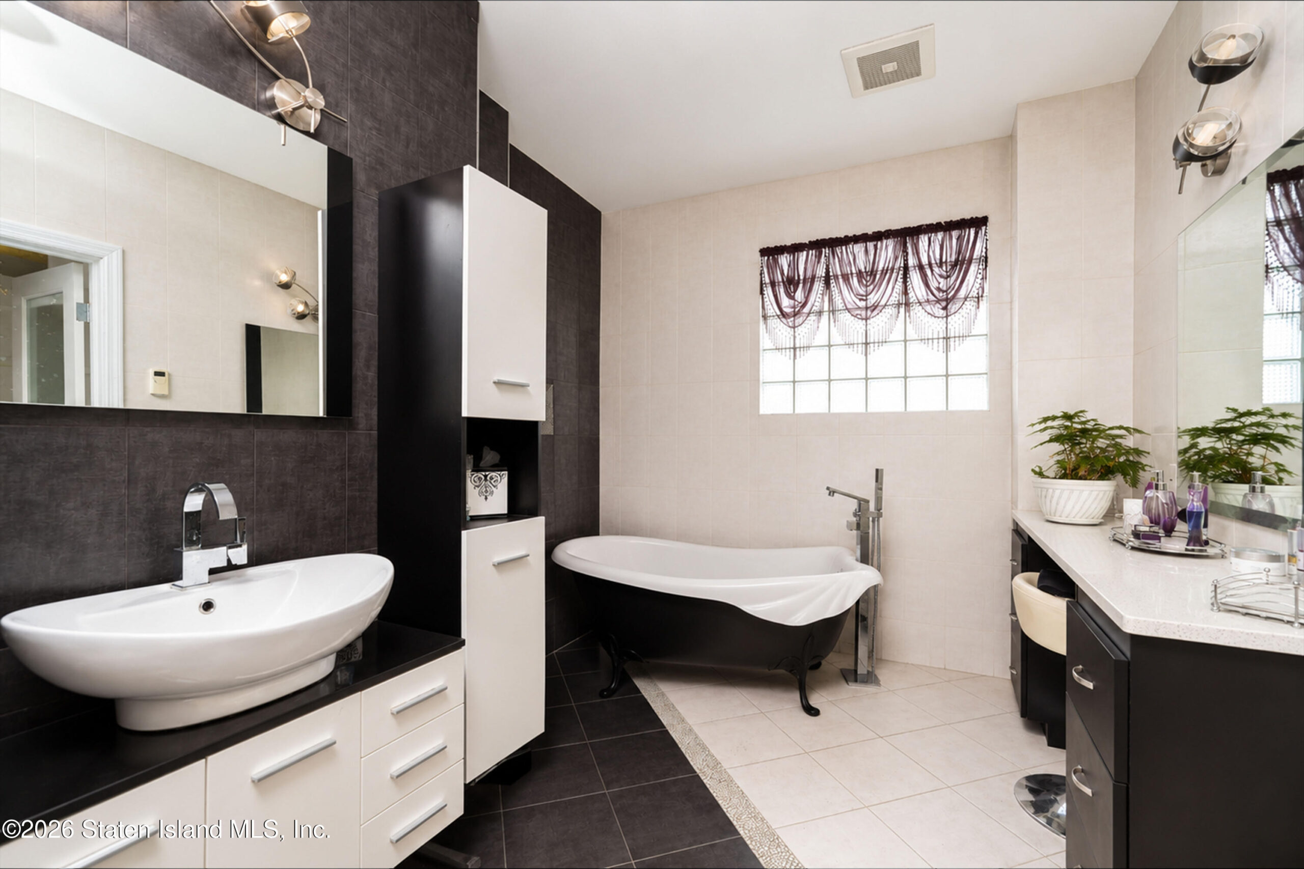 386 Page Avenue, Staten Island, NY, 10307 image 25