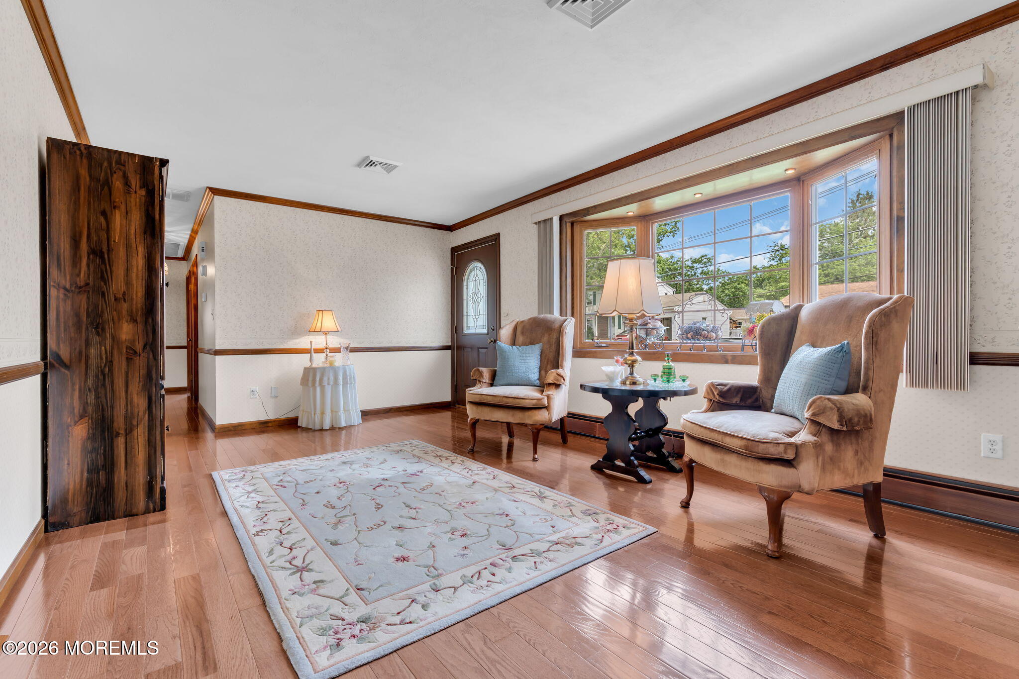 62 Garden Avenue Image 4