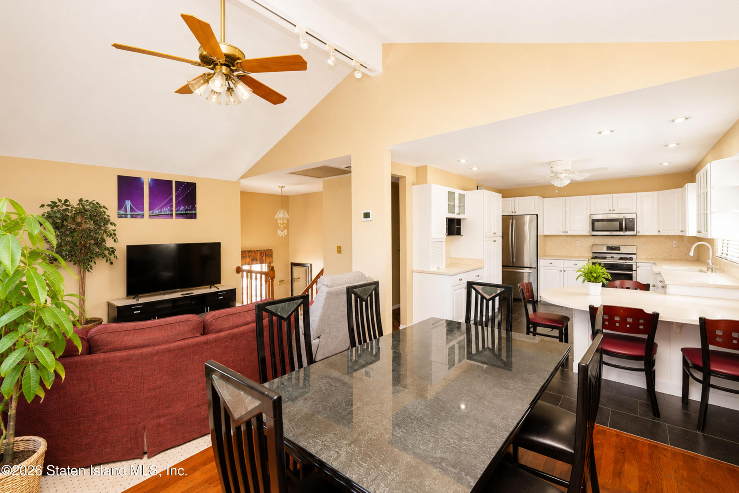 47 Stanley Circle, Staten Island, NY, 10308 image 9