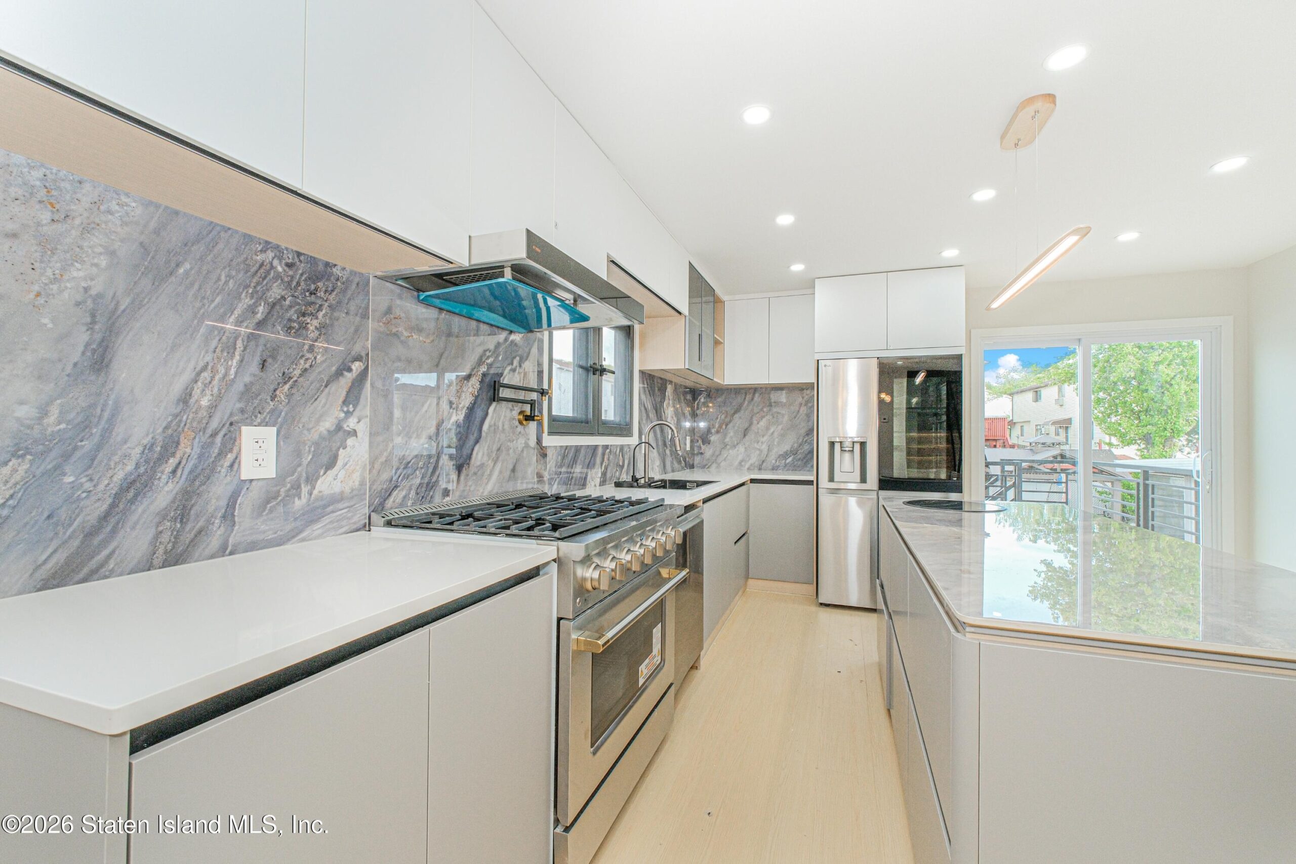 55 Beard Street, Staten Island, NY, 10314 image 10