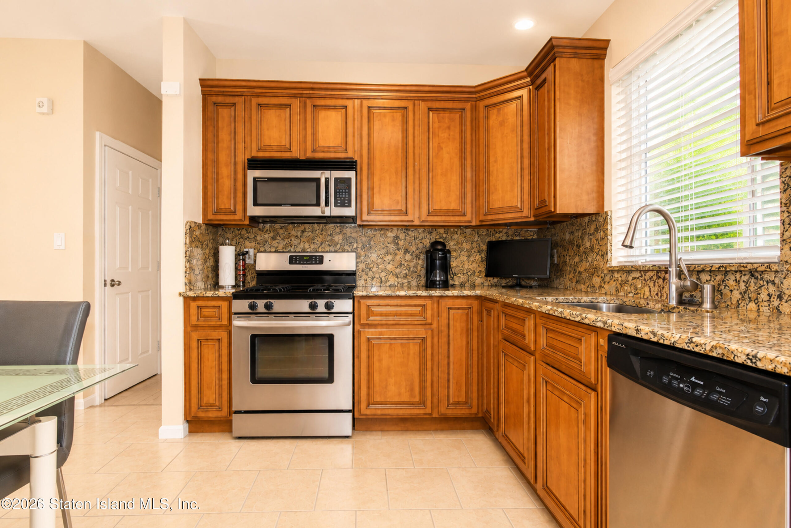 172 Hopkins Avenue, Staten Island, NY, 10306 image 10