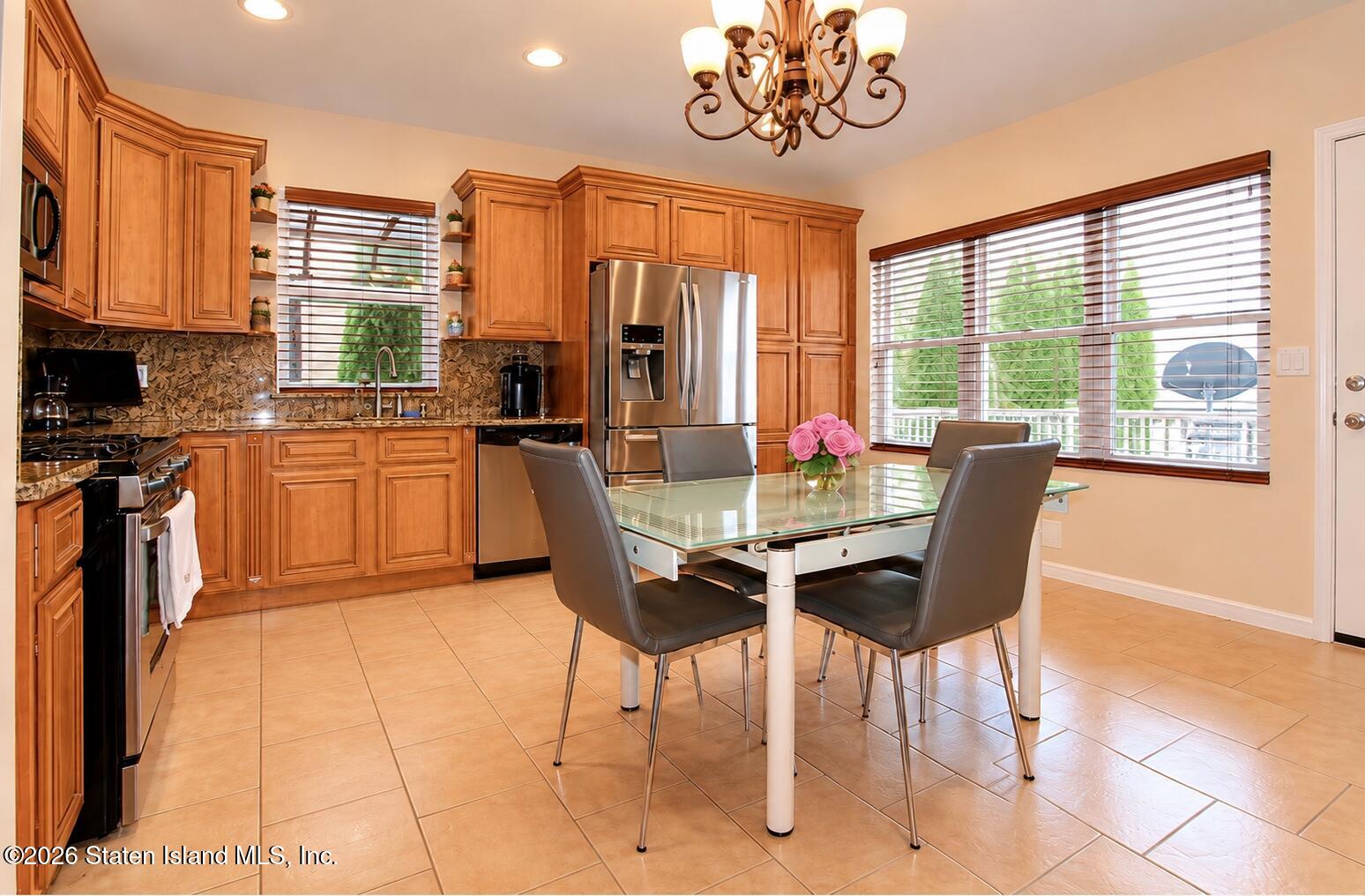 172 Hopkins Avenue, Staten Island, NY, 10306 image 12
