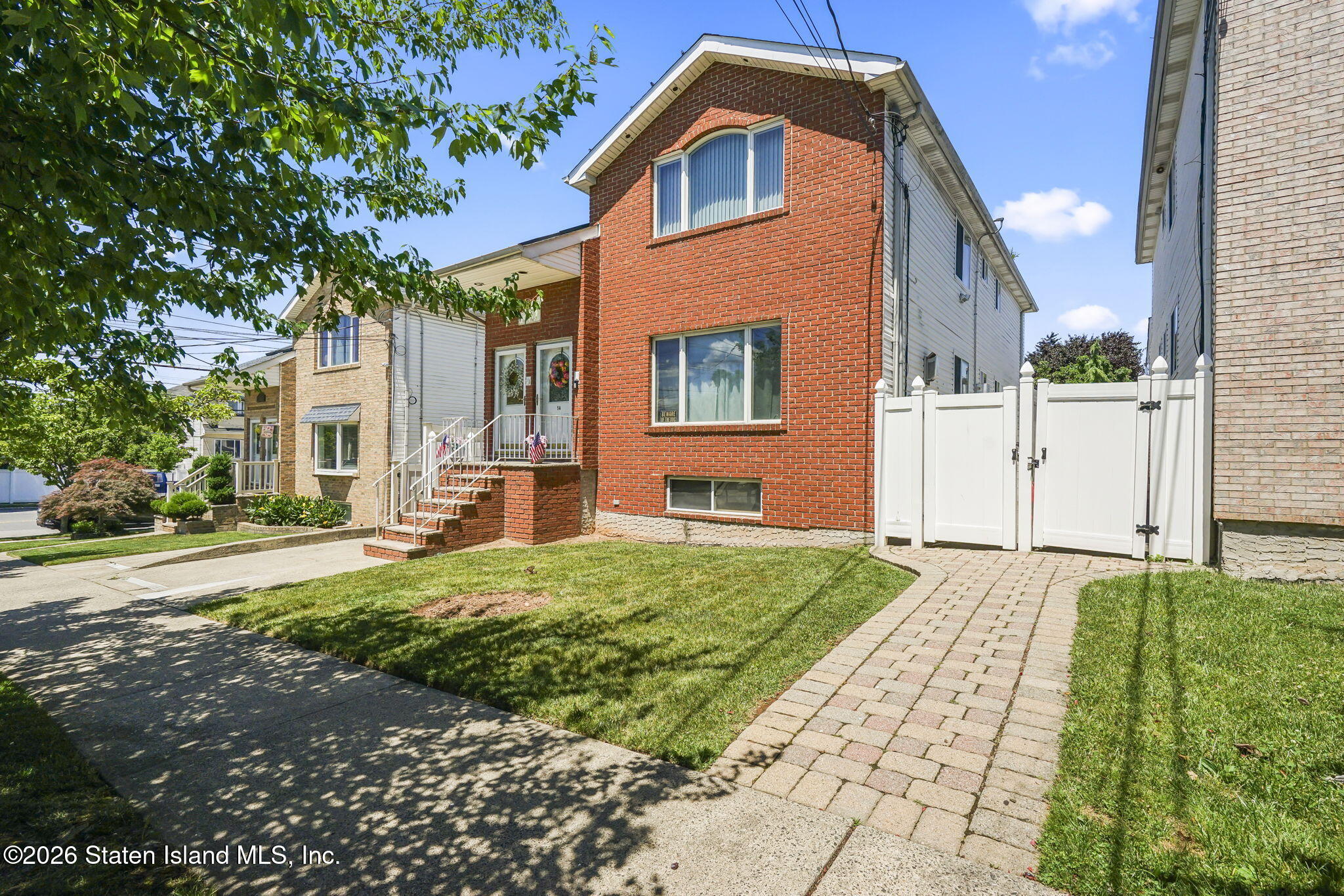 9 Knesel Street Image 2