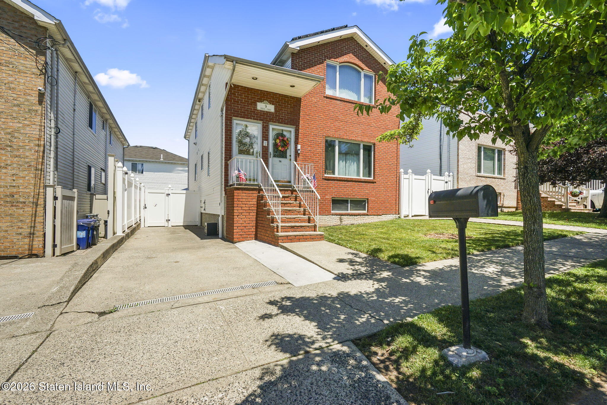 9 Knesel Street Image 4