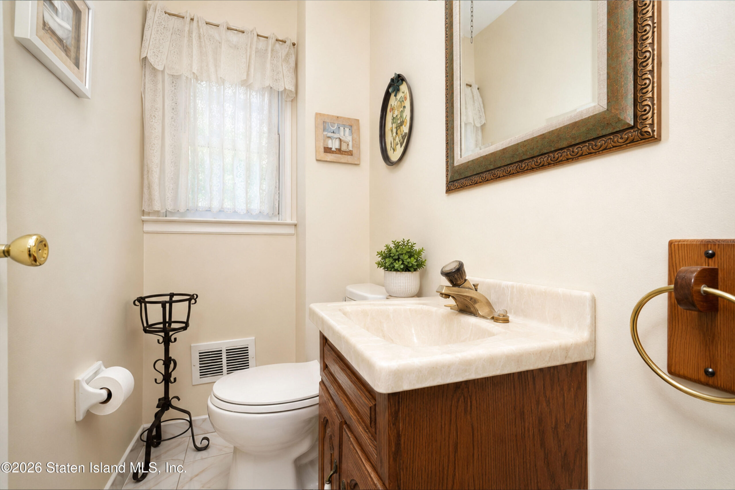 104 Elder Avenue, Staten Island, NY, 10309 image 17