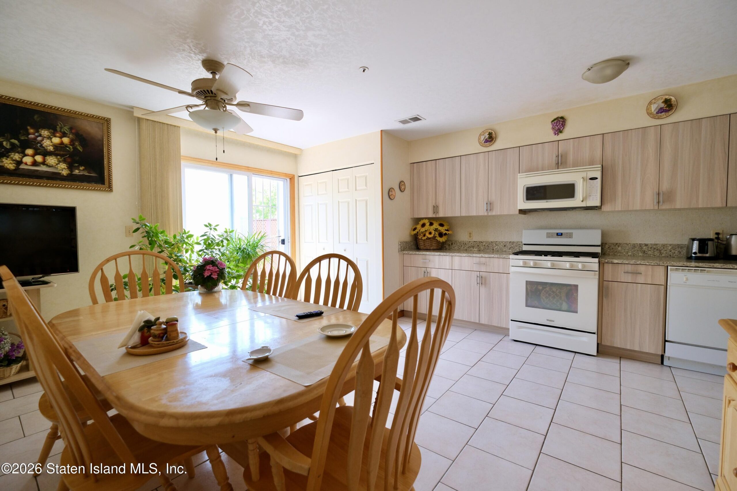 832 Patterson Avenue Image 5