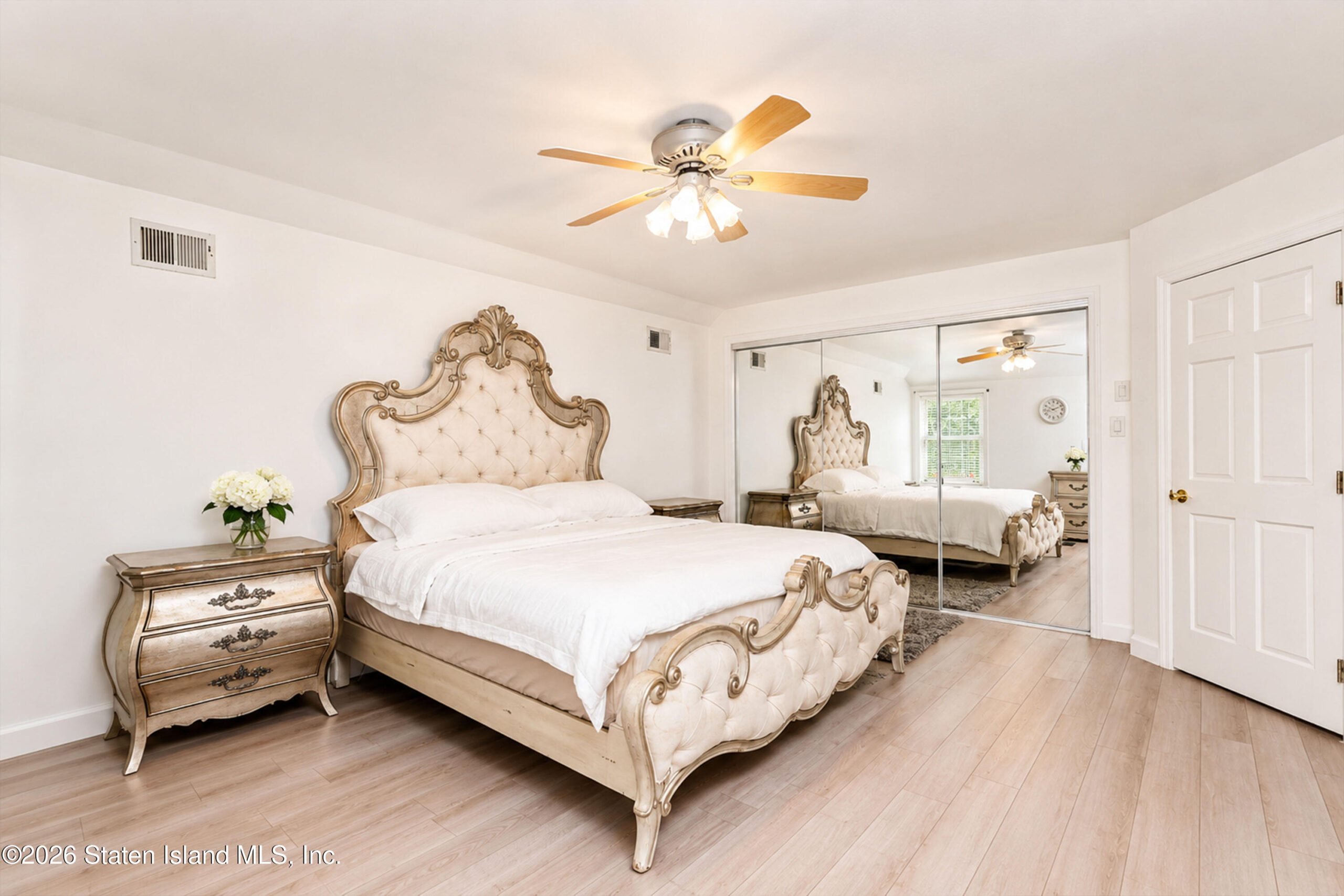 22 NW Putters Court, Staten Island, NY, 10301 image 16