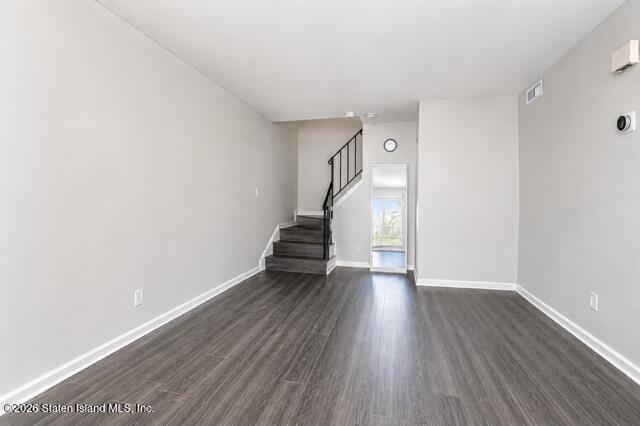 23 Wolkoff Lane Image 4