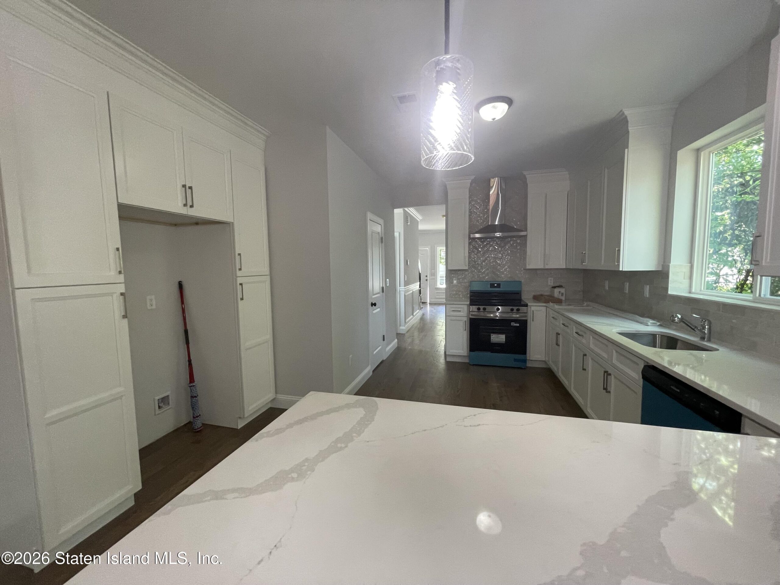 35 Layton Avenue, Staten Island, NY, 10301 image 11