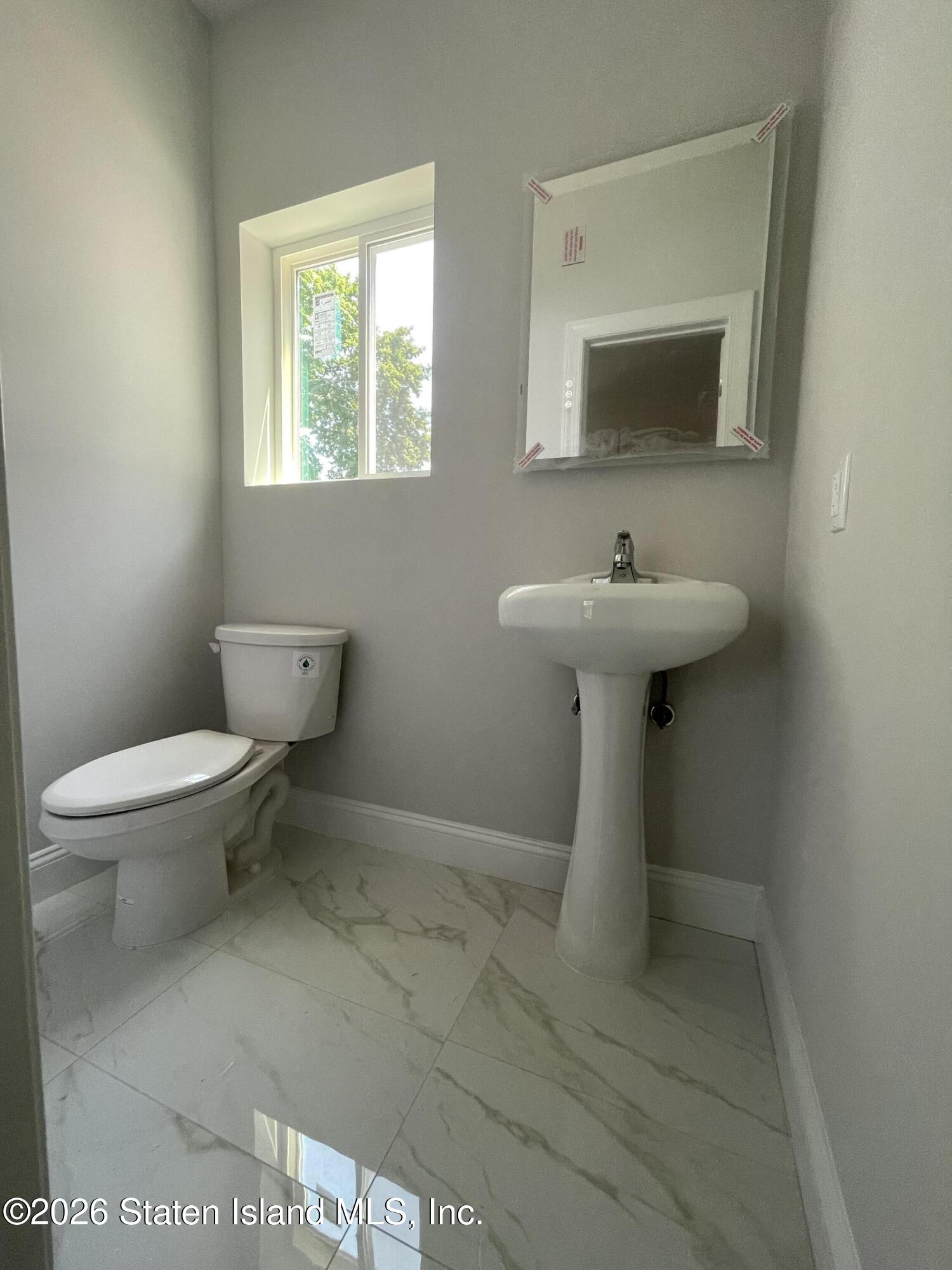 35 Layton Avenue, Staten Island, NY, 10301 image 16