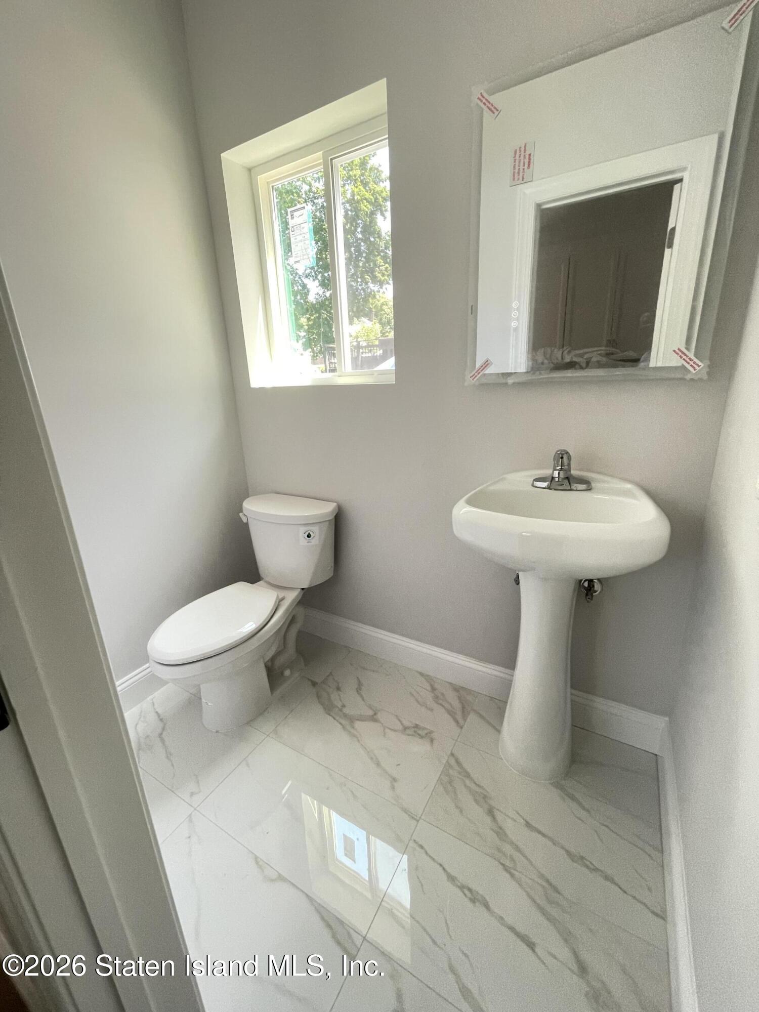 35 Layton Avenue, Staten Island, NY, 10301 image 15