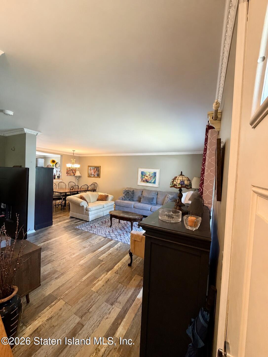 121 Joan Court Image 3