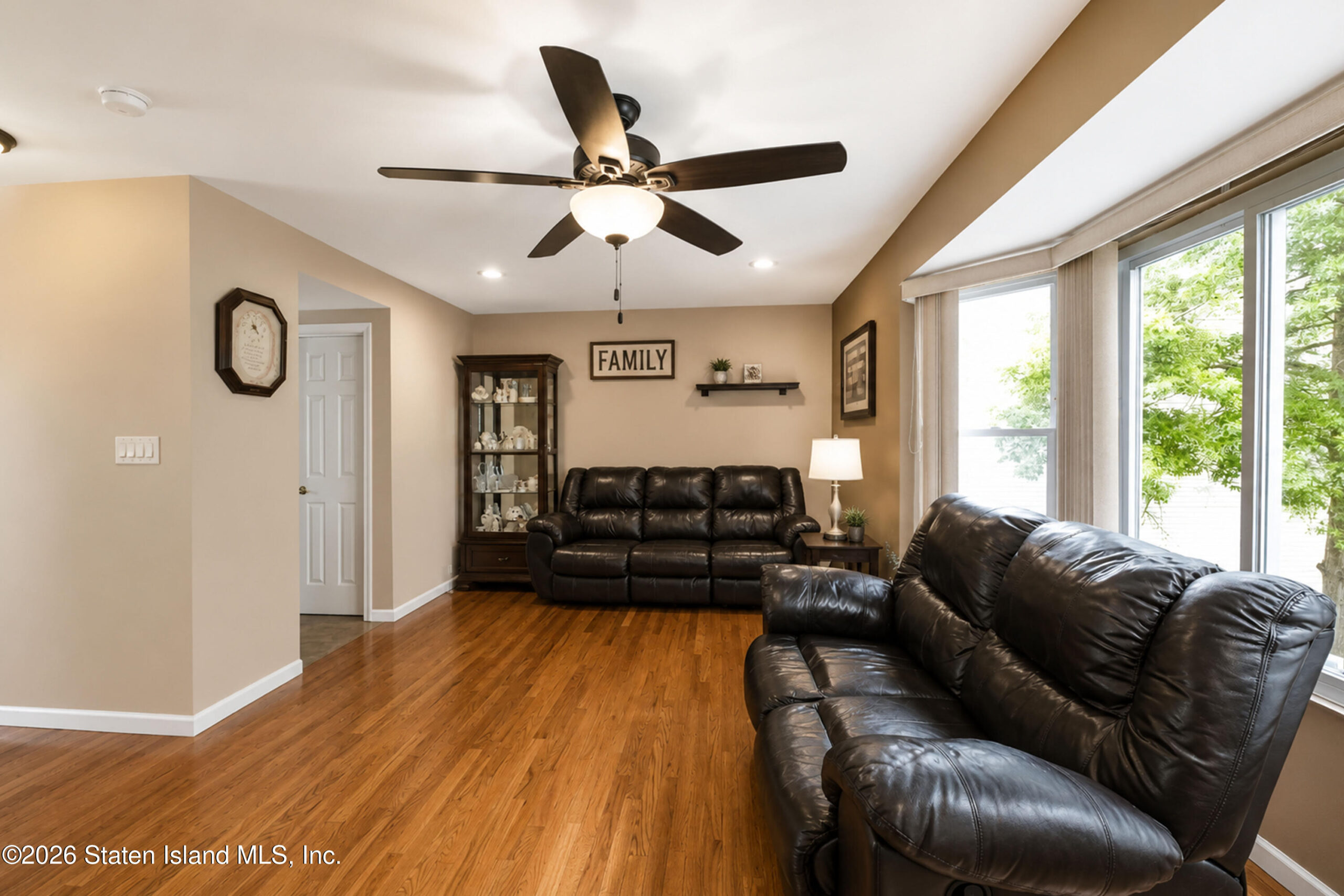 38 Jamie Lane, Staten Island, NY, 10312 image 12