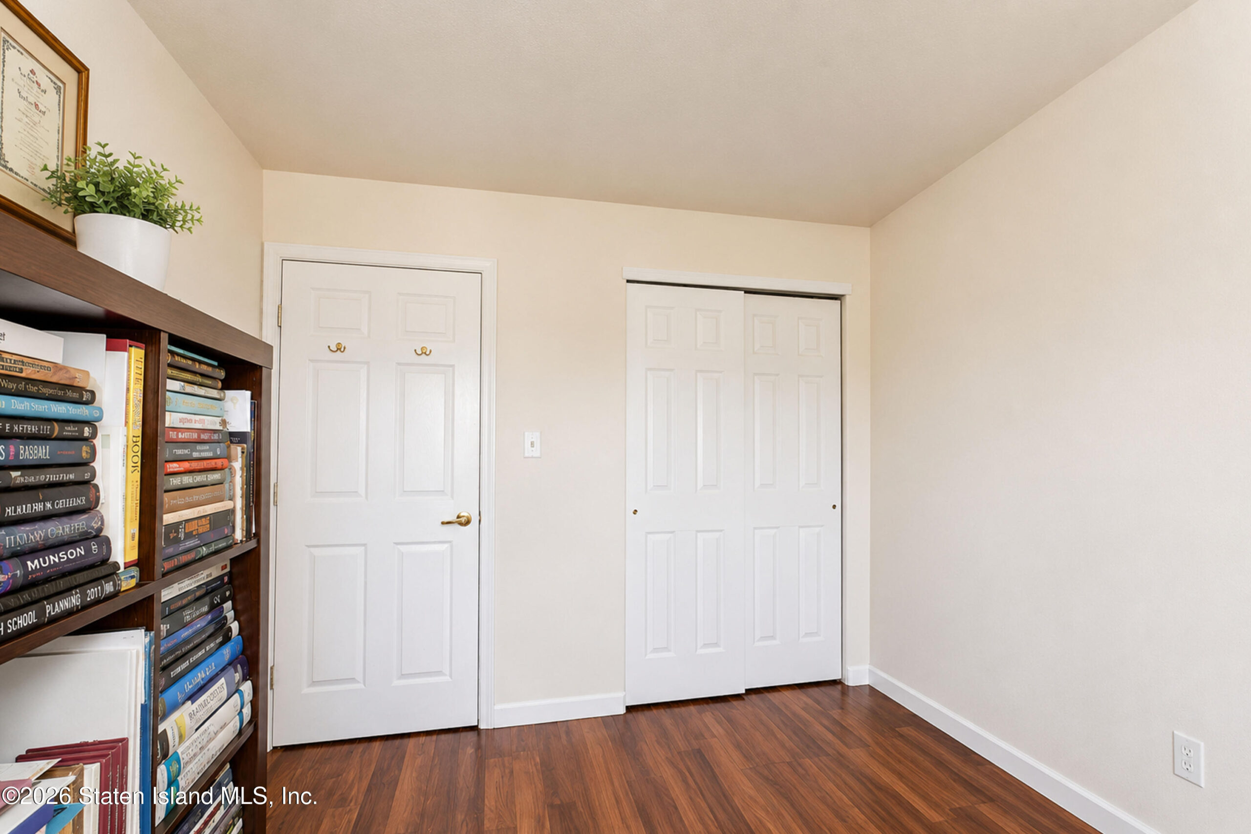 38 Jamie Lane, Staten Island, NY, 10312 image 21