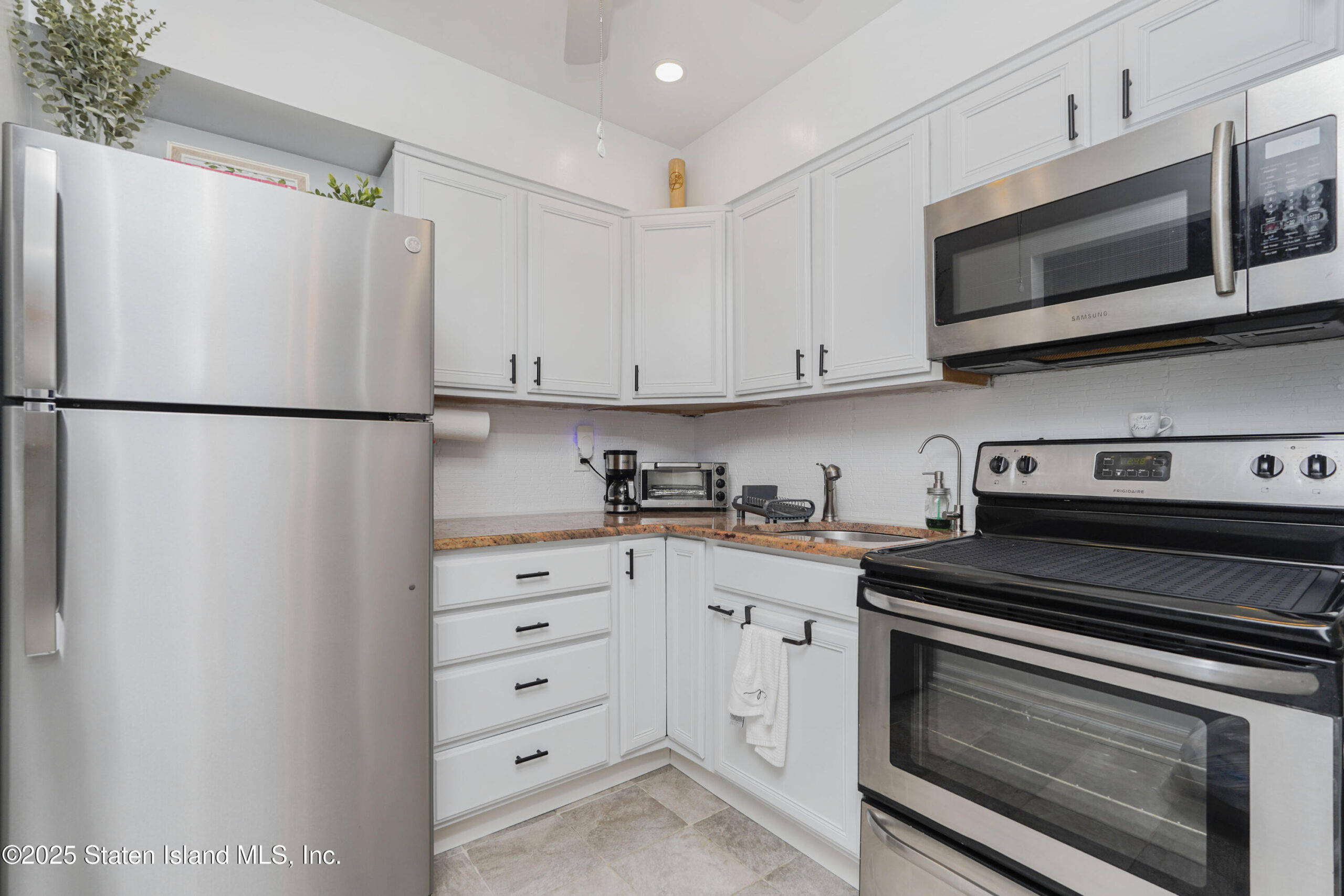 3747 Amboy Road 1a, Staten Island, NY, 10308 image 12