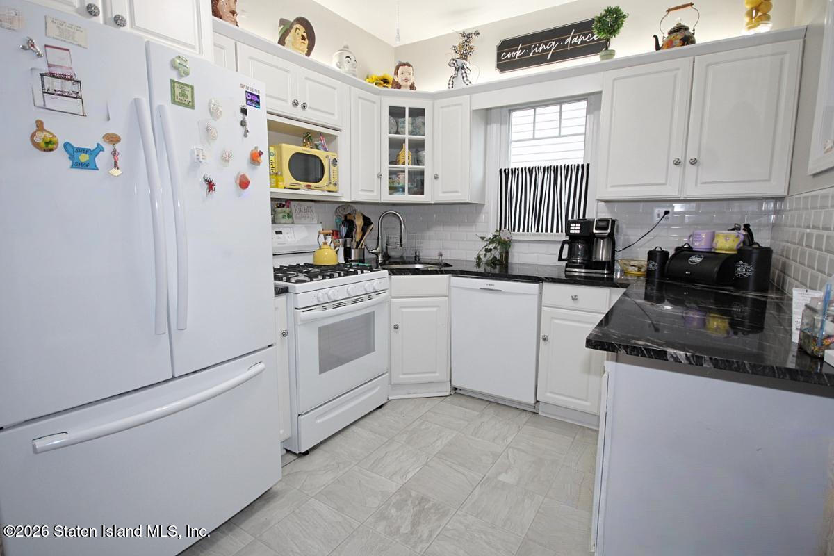 54 Delaware Avenue, Staten Island, NY, 10304 image 7