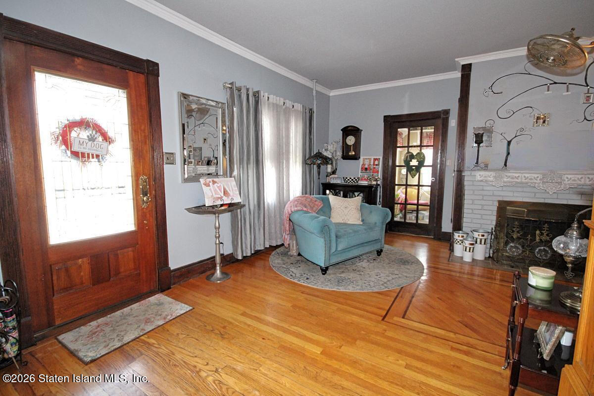 54 Delaware Avenue Image 4