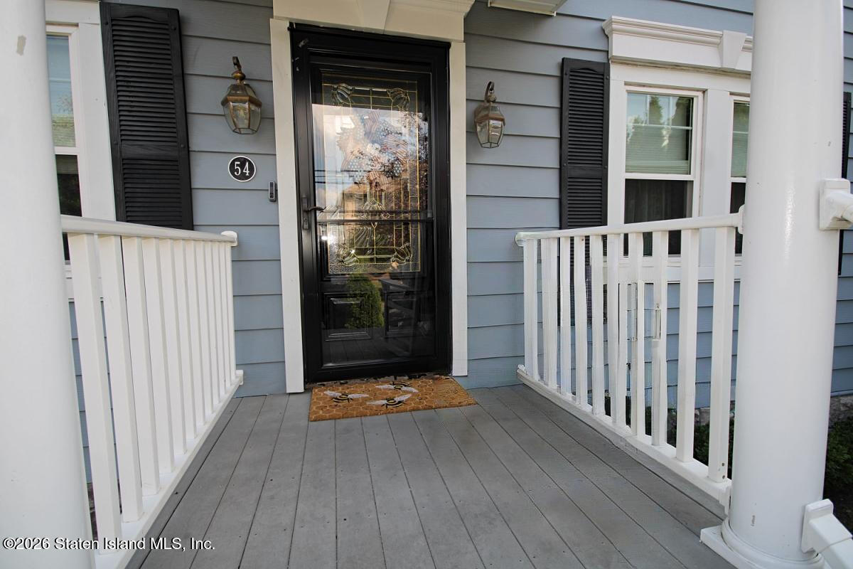 54 Delaware Avenue Image 3