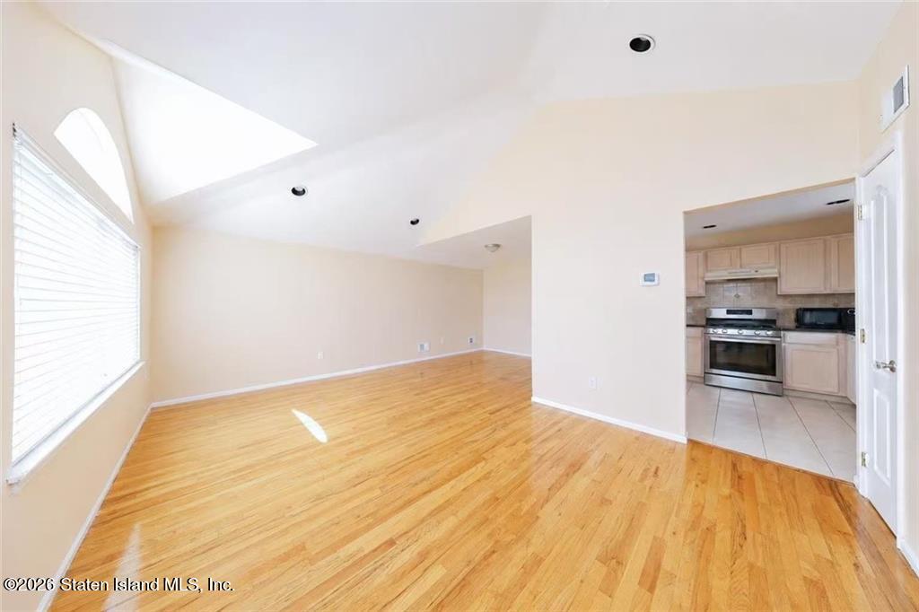 231 Gervil Street, Staten Island, NY, 10309 image 6
