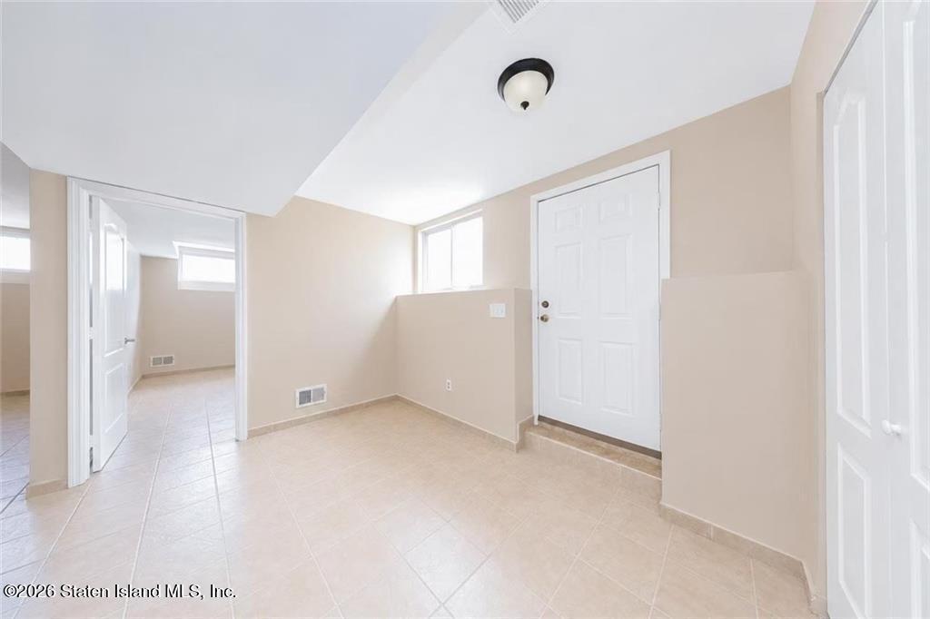 231 Gervil Street, Staten Island, NY, 10309 image 24