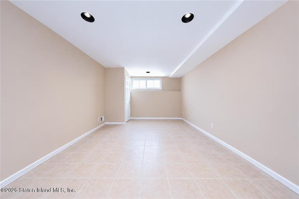 231 Gervil Street, Staten Island, NY, 10309 image 26