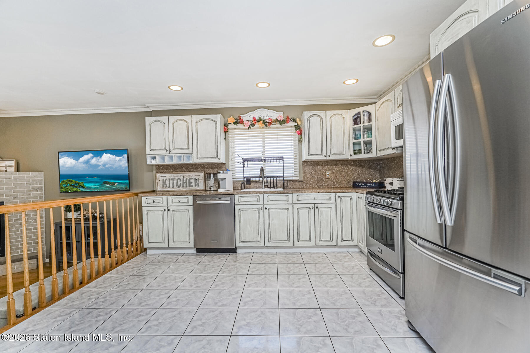 38 Meagan Loop, Staten Island, NY, 10307 image 13