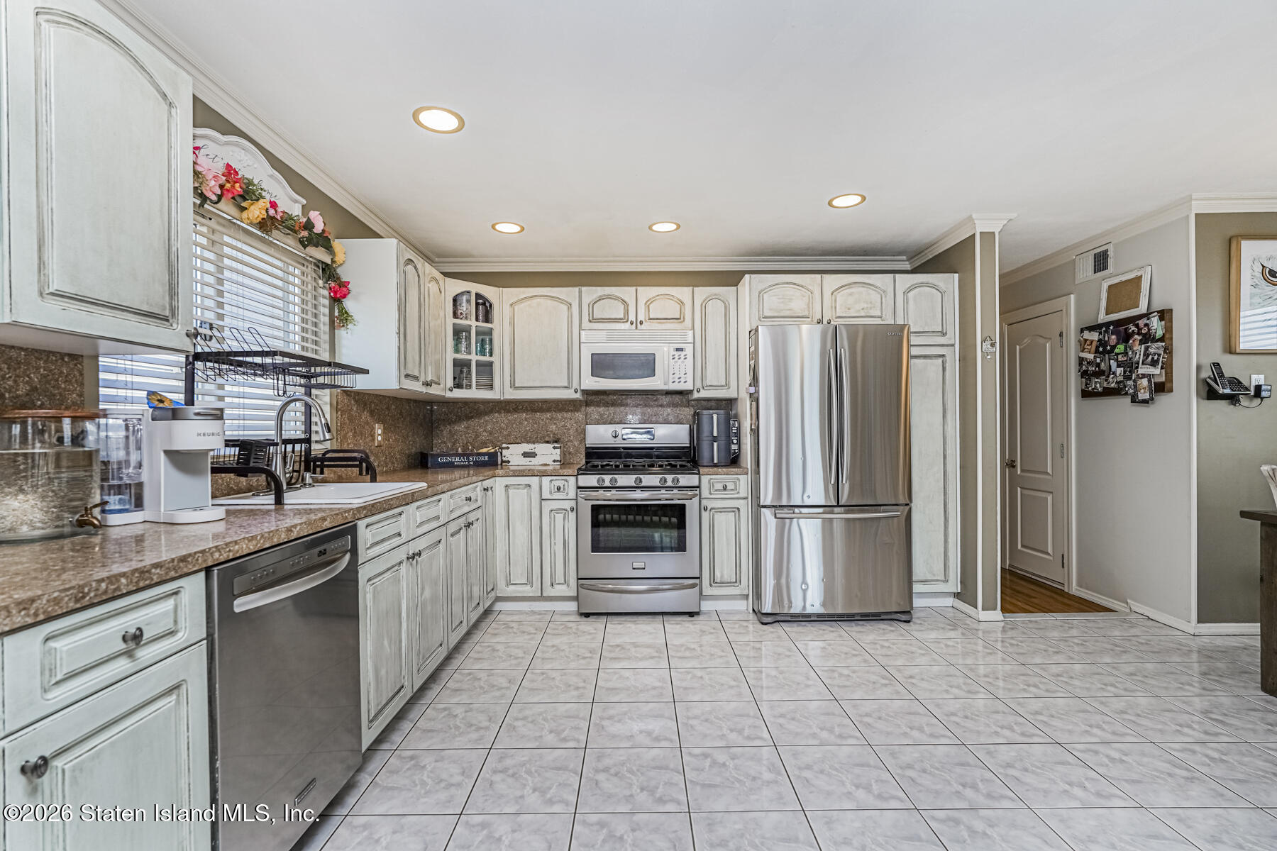 38 Meagan Loop, Staten Island, NY, 10307 image 15