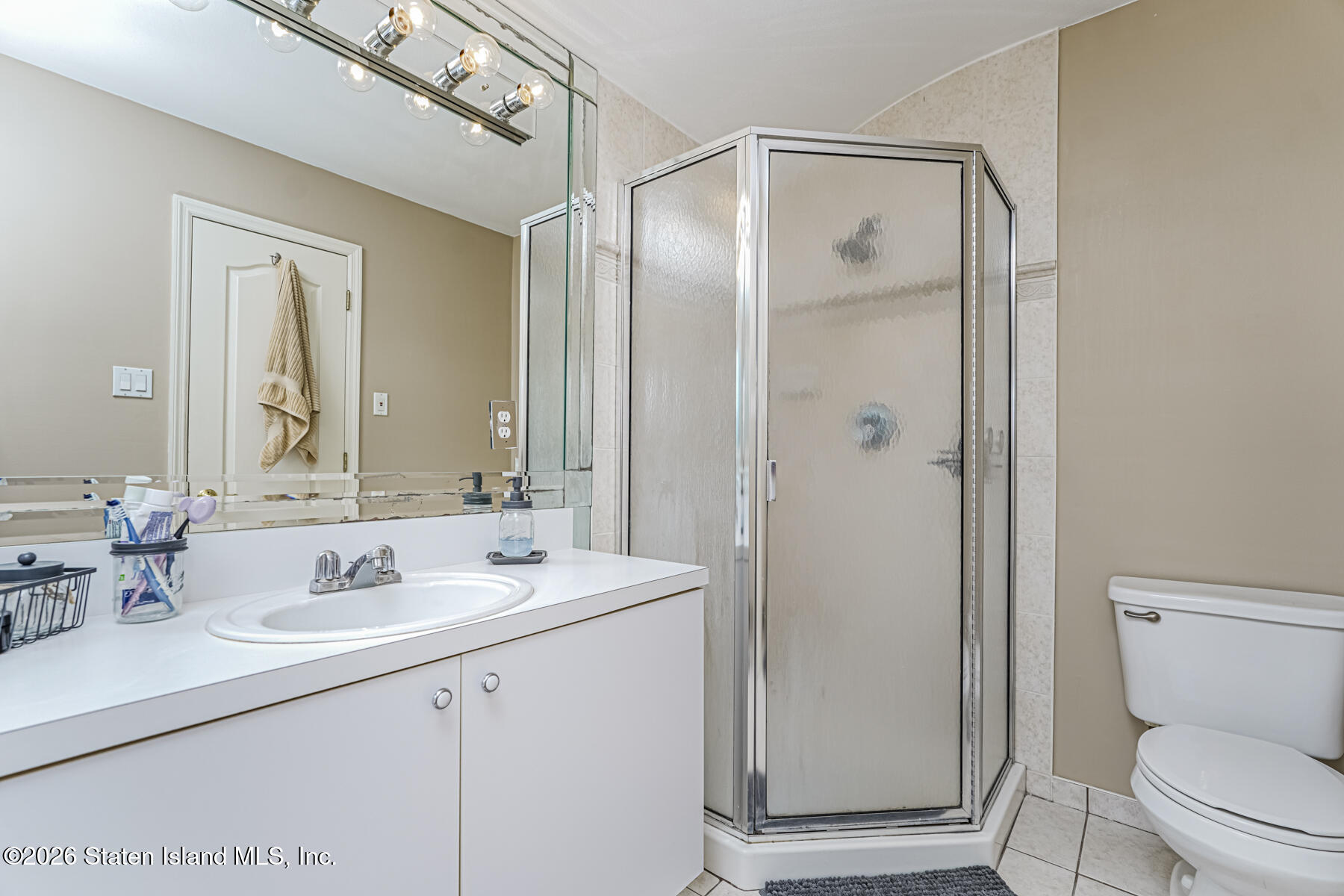 38 Meagan Loop, Staten Island, NY, 10307 image 27