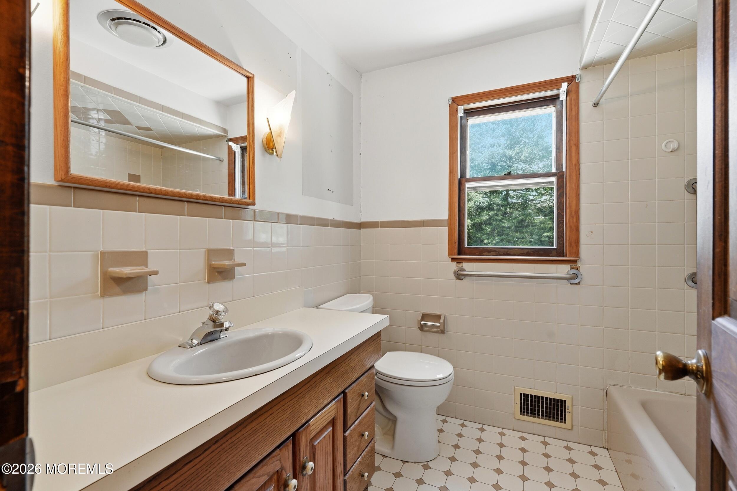 365 Stagecoach Road, Millstone, NJ, 08510 image 29