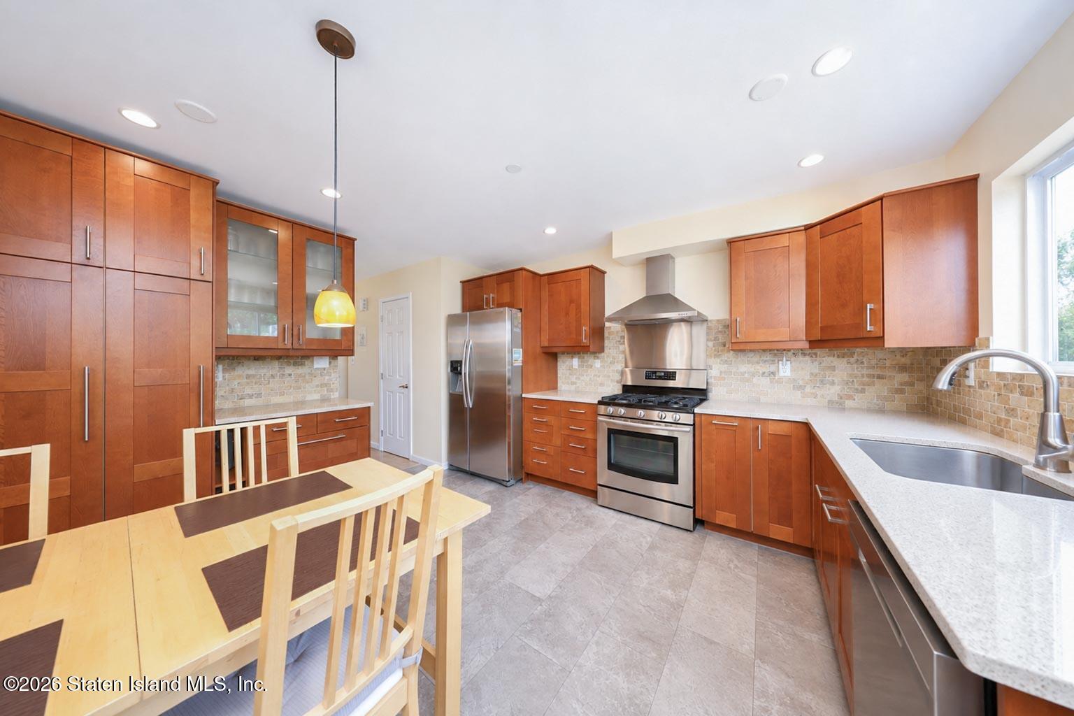 119 Seneca Street, Staten Island, NY, 10310 image 12
