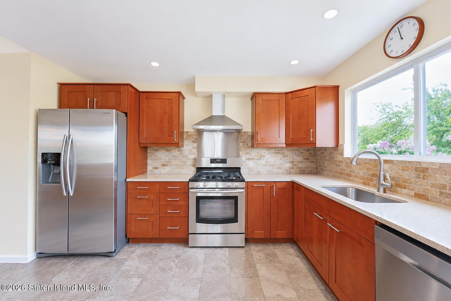 119 Seneca Street, Staten Island, NY, 10310 image 13