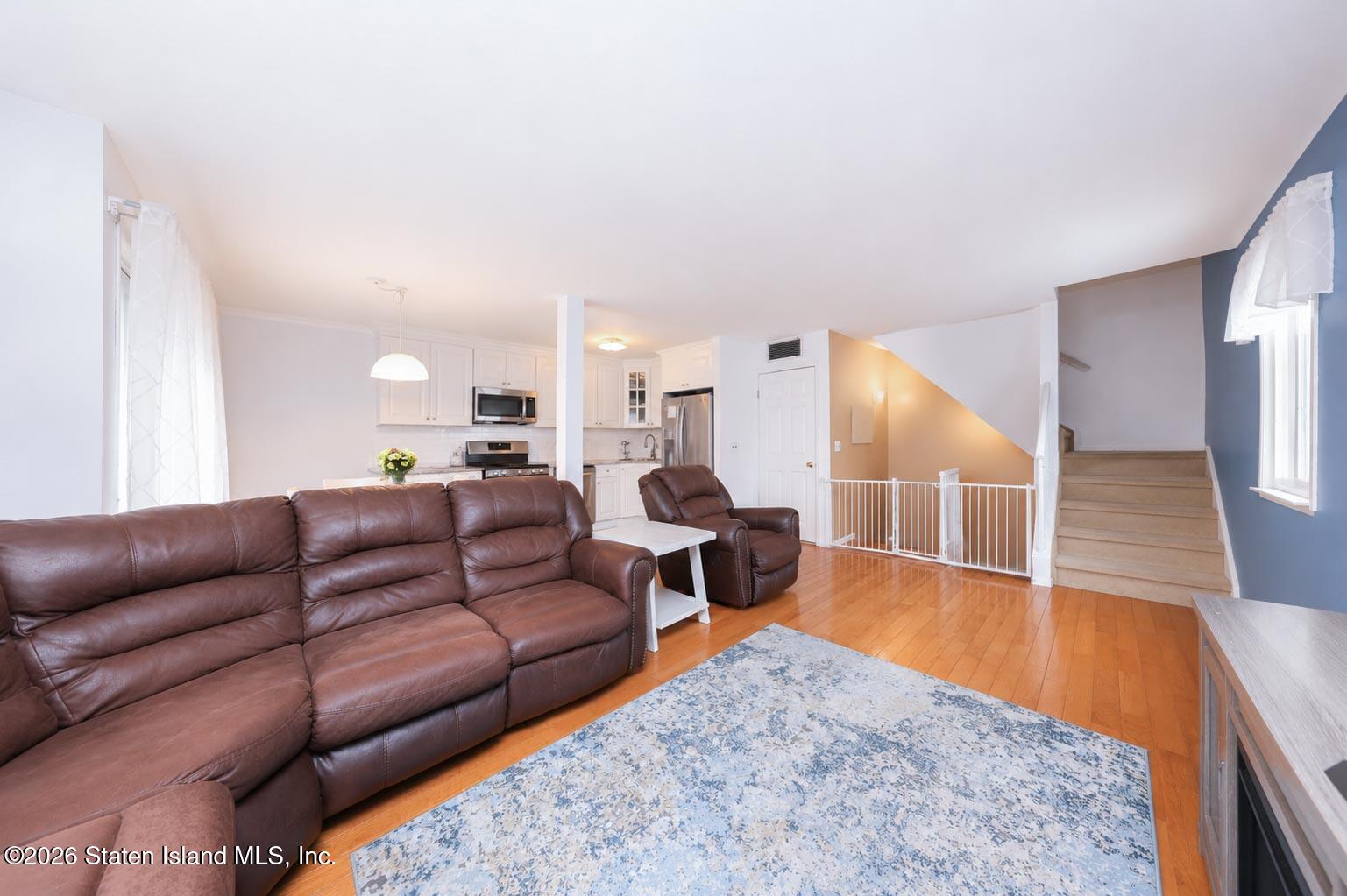 85 Simmons Loop, Staten Island, NY, 10314 image 16