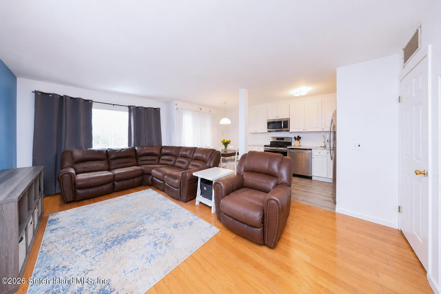 85 Simmons Loop, Staten Island, NY, 10314 image 14