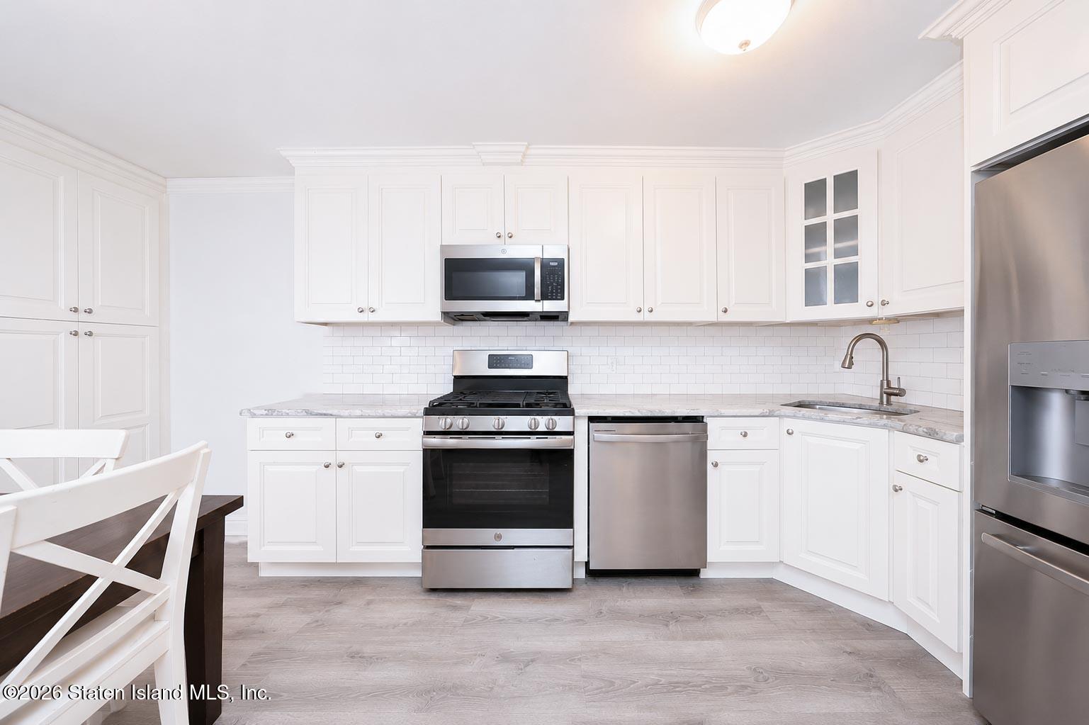 85 Simmons Loop, Staten Island, NY, 10314 image 18