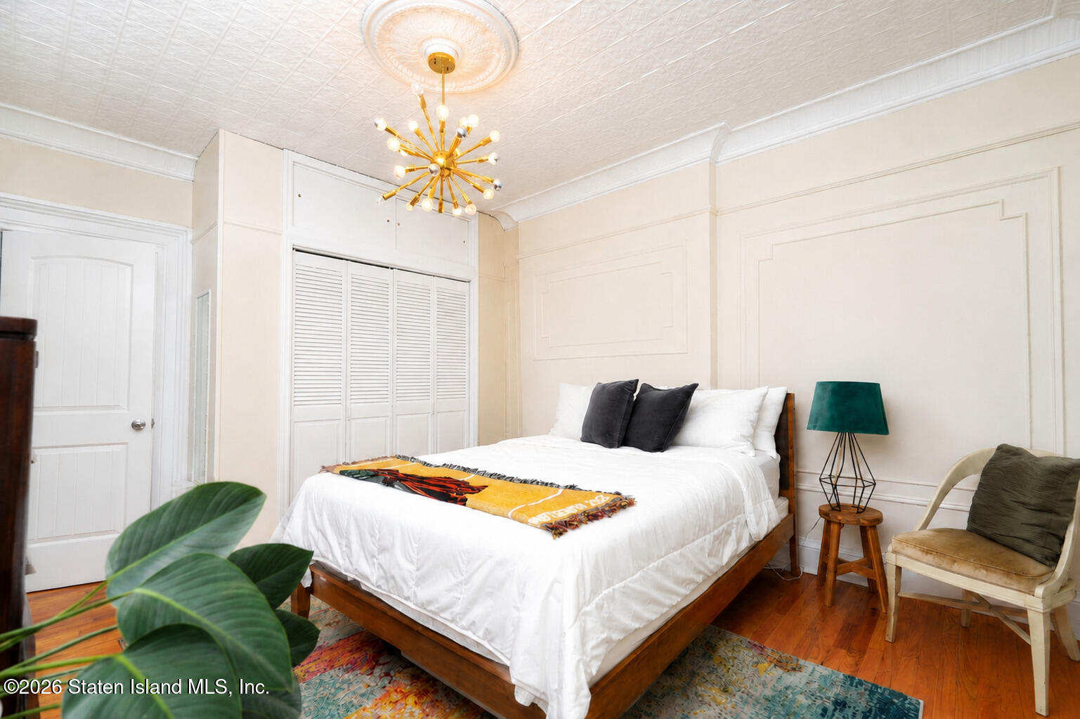 560 Henry Street Image 4