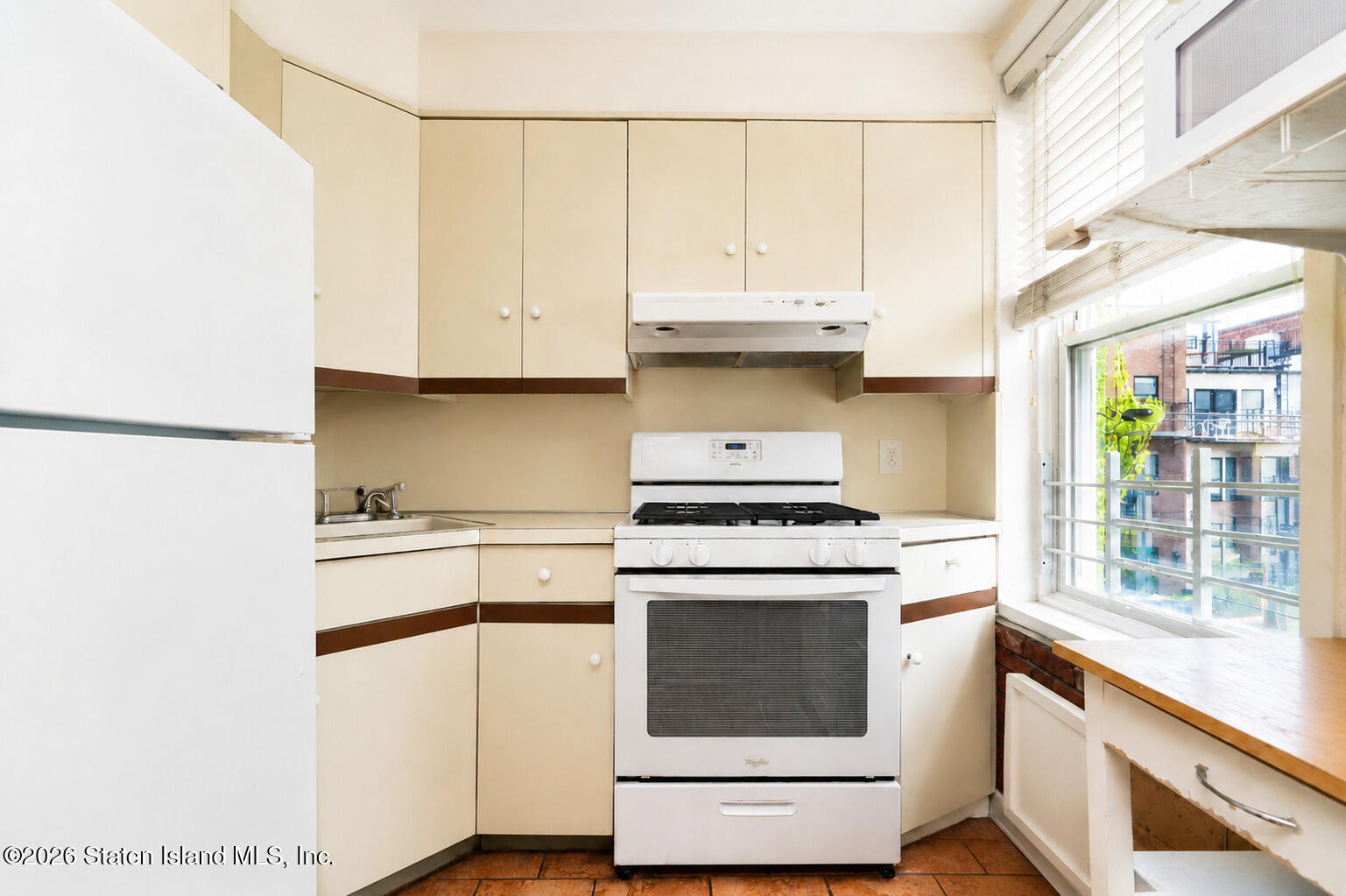 560 Henry Street, Brooklyn, NY, 11231 image 9