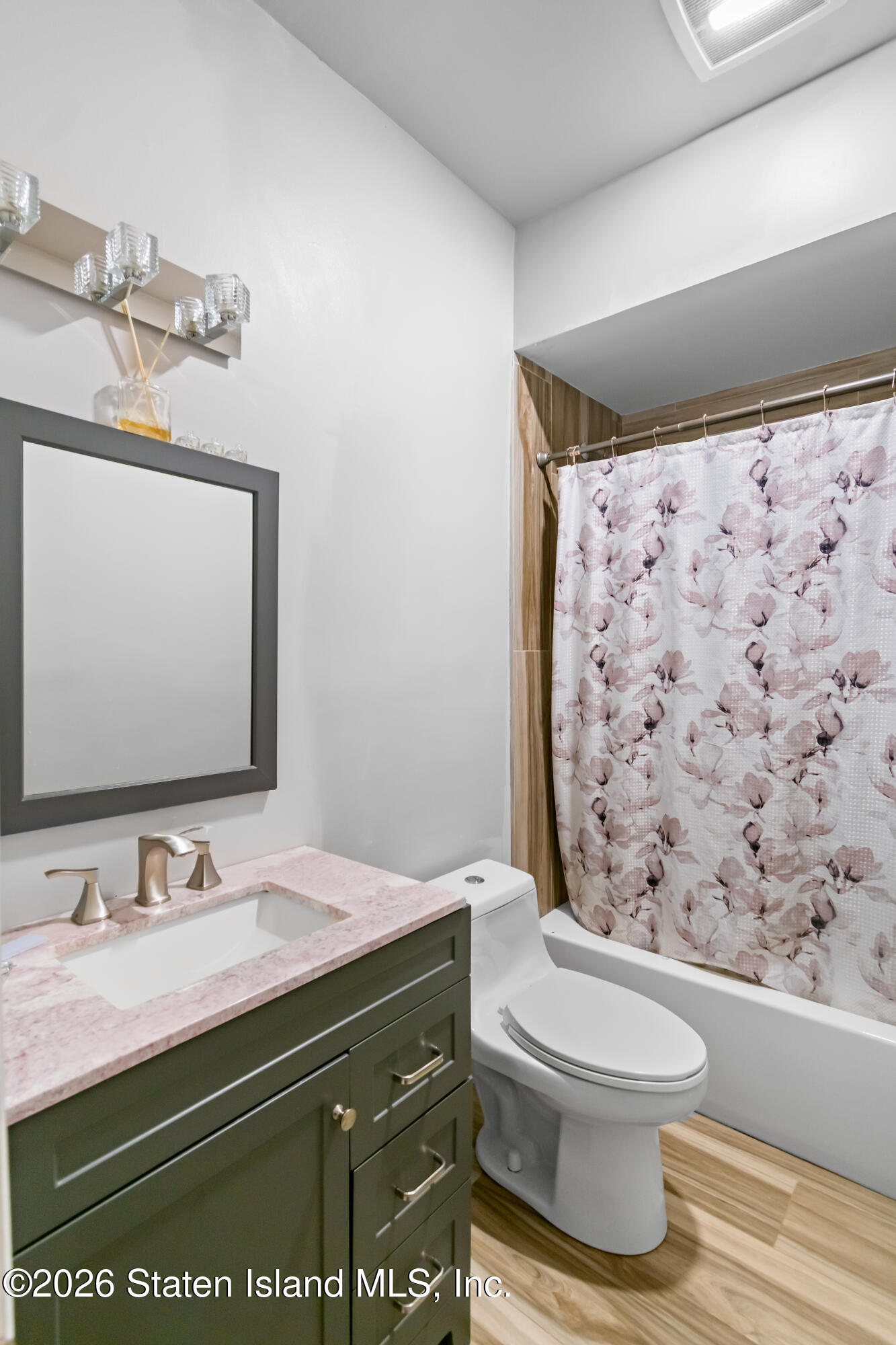 225 Livingston Avenue, Staten Island, NY, 10314 image 12