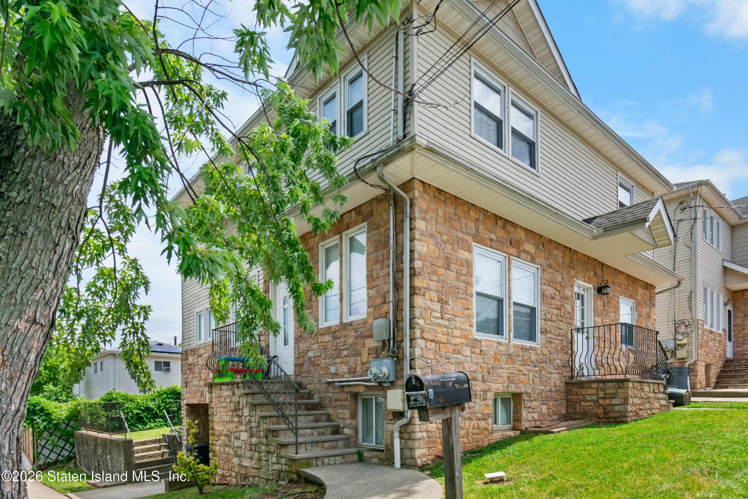 225 Livingston Avenue Image 3