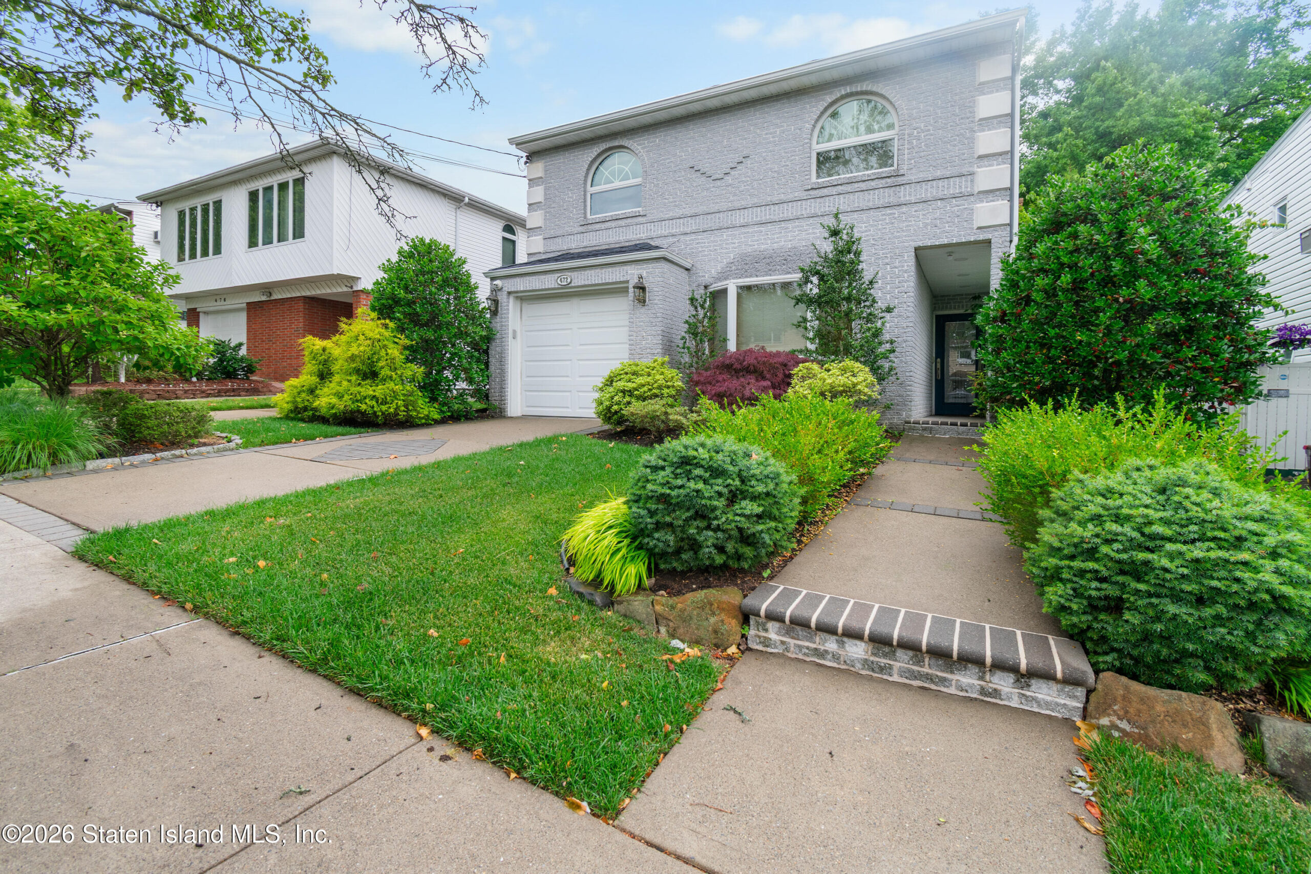 472 Mountainview Avenue Image 3