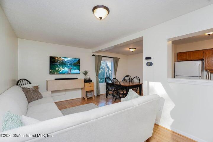 694 Ilyssa Way, Staten Island, NY, 10312 image 8