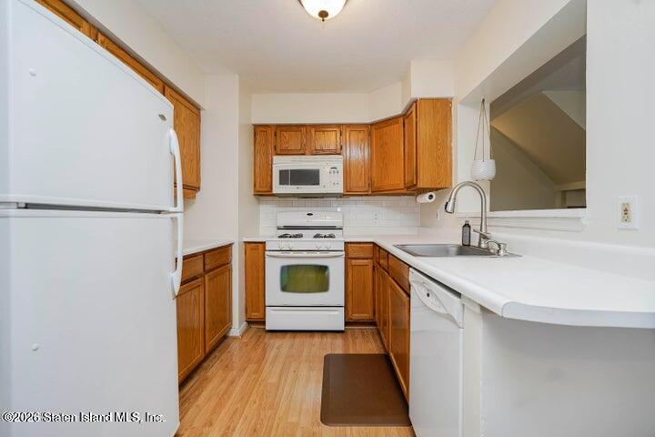 694 Ilyssa Way, Staten Island, NY, 10312 image 15