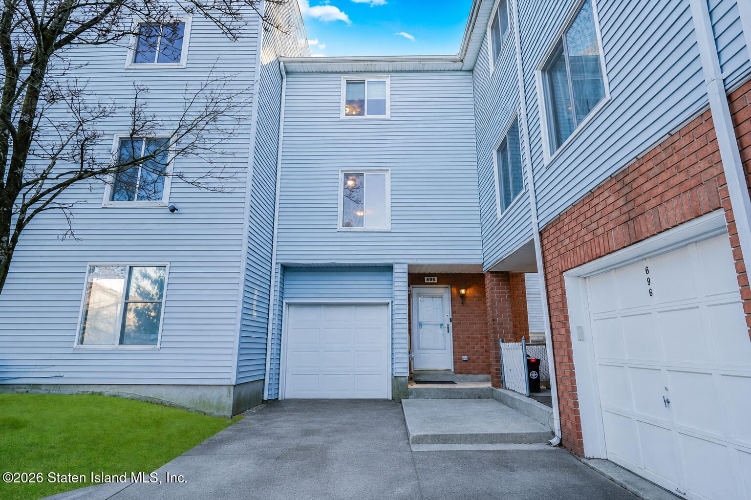 694 Ilyssa Way Image 2